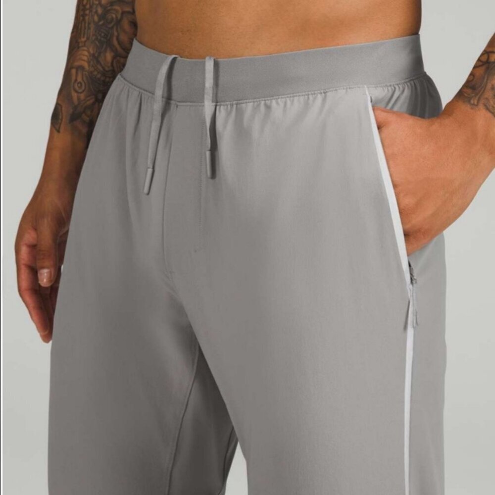 Lululemon NWOT Surge Hybrid Pant *Reflective Gull Grey - Picture 3 of 13